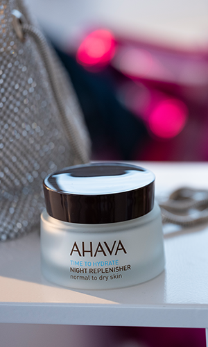 crema de noapte AHAVA